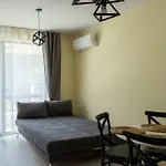 La Familia Apartamento